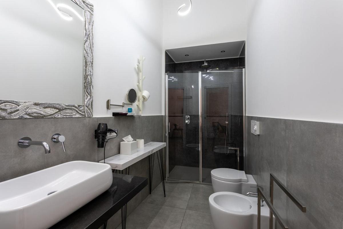 Hotel Little Square Arona Exterior foto