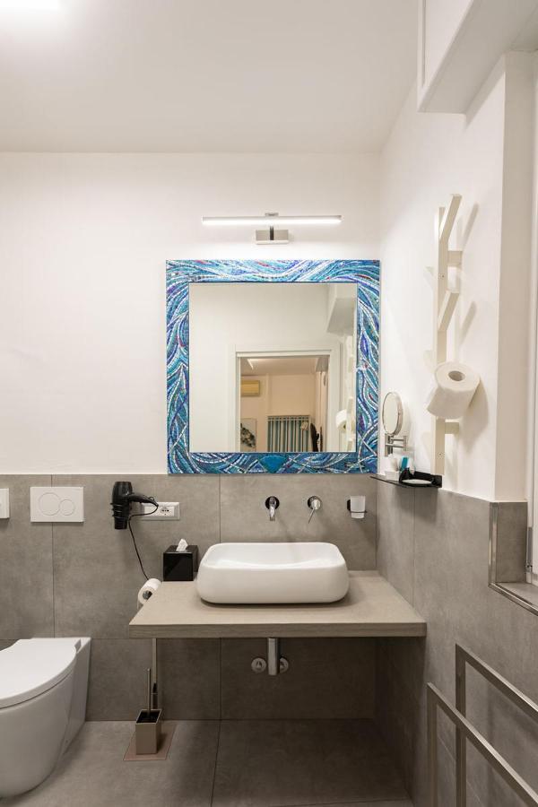 Hotel Little Square Arona Exterior foto