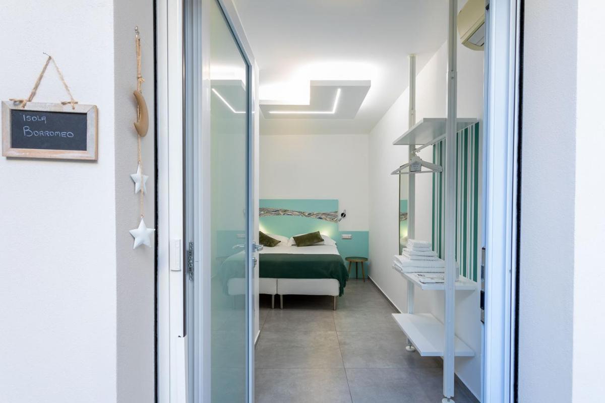 Hotel Little Square Arona Exterior foto